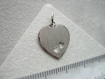 Zilveren graveerplaatje 15mm hartjes