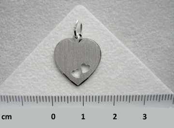 Zilveren graveerplaatje 15mm hartjes