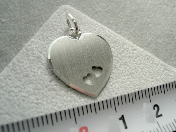 Zilveren graveerplaatje 18mm hartjes