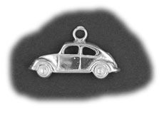 Zilveren VW kever auto hanger plat