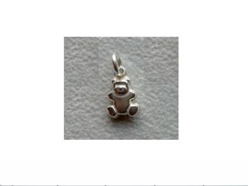 Zilveren beertje bedeltje 8mm