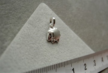 Zilveren schaapje bedeltje