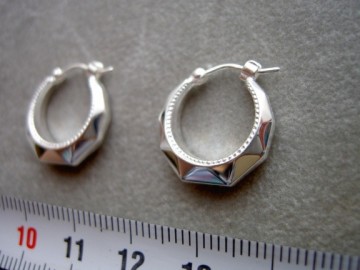 Zilveren lapide oorringen 17mm