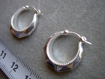 Zilveren lapide oorringen 14mm