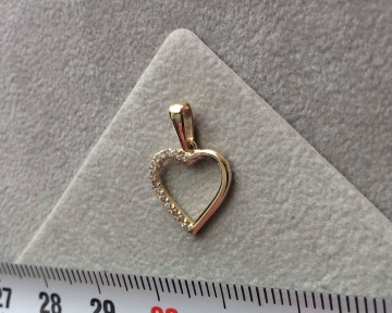 Gouden hartje hanger 11.5mm