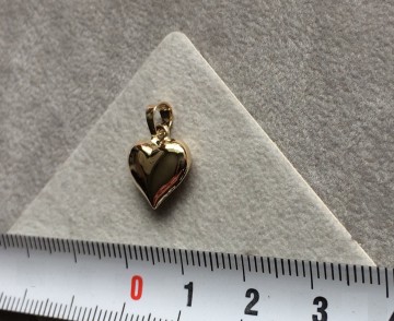 Gouden hartje hanger 11 mm