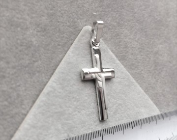 Zilveren kruis 23 mm (gematteerd)