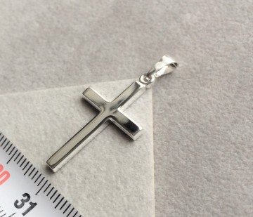 Zilveren kruisje hanger 25mm Hoekig