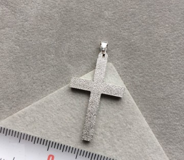 Zilveren kruis 28 mm Hoekig, achterkant