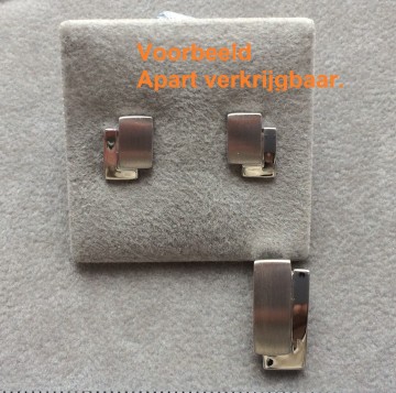 De hanger is elders te bestellen in de webshop.