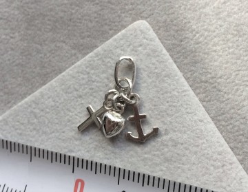 Zilveren geloof hoop liefde hanger (fijntjes)