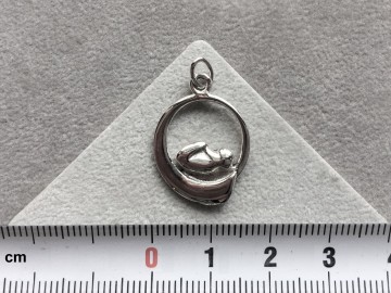 Zilveren foetus hanger zwanger / miskraam