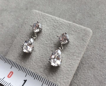 Zilveren oorhangers zirkonia stekertjes