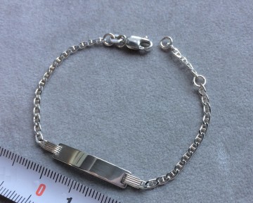 Zilveren graveerarmbandje 13 -15cm anker