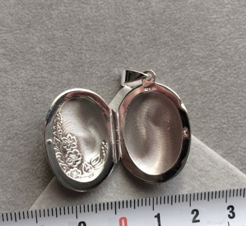 Zilveren medaillon bloemen 26mm