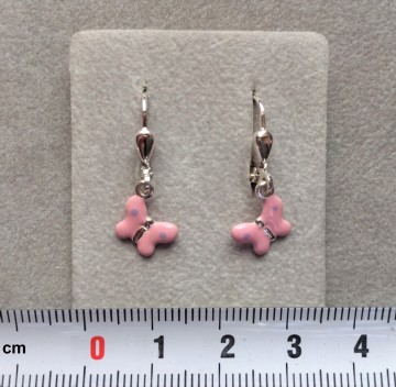 Zilveren oorbellen vlinder roze hangertjes