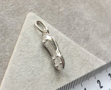 Zilveren voetbalschoen hanger