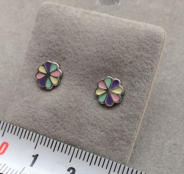 Zilveren bloem oorbellen knopjes (2)