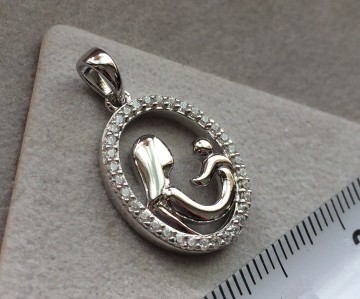 Zilveren moeder + kind hanger, geboorte baby zirkonia.