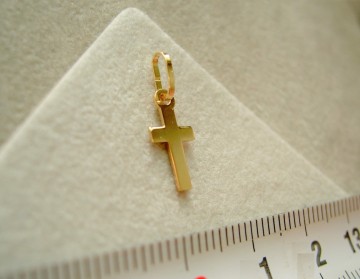 Gouden kruisje (12 mm) hangertje