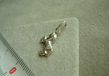 Zilveren paardje (11mm)  hangertje