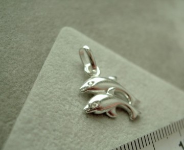 Zilveren dolfijntjes hanger