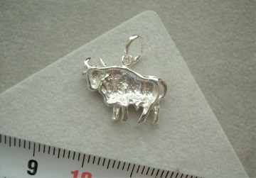 Zilveren Stier hanger