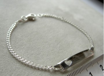 Zilveren graveerarmbandje 14-16 cm Hartje