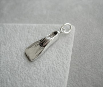 Zilveren zwemvlies zwemmen hanger