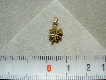 Gouden klavertje vier (12 mm) hangertje