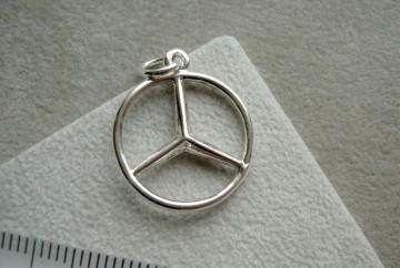Zilveren Mercedes ster auto hanger