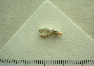 Bicolor gouden dames hangertje met zirkonia