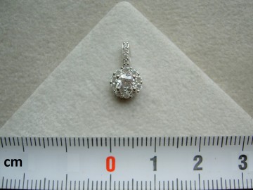 Zilveren mini hanger bloemvorm