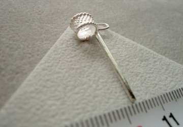 Zilveren korfbal paal hanger