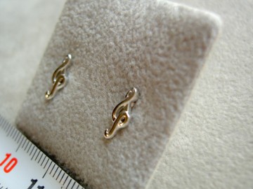 Zilveren muzieksleutel oorbellen