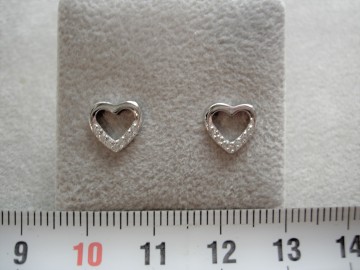 Zilveren hartjes oorbellen steentjes