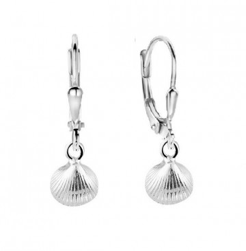 Zilveren oorbellen schelp