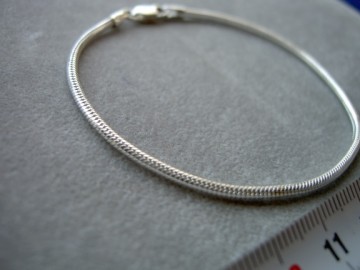 Zilveren dames armbandje 18 cm - 2 mm