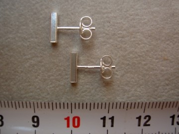 Zilveren oorbellen balkjes 8 mm