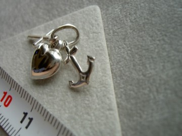 Zilveren geloof hoop en liefde 15mm hanger