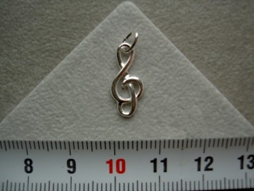 Zilveren muzieksleutel hanger