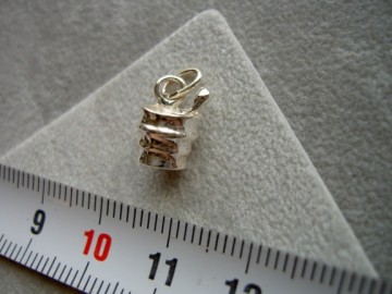 Zilveren vijzel hanger