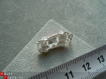 Zilveren VW kever auto hanger 3d