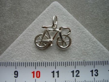 Zilveren wielrenfiets racefiets hanger 18mm