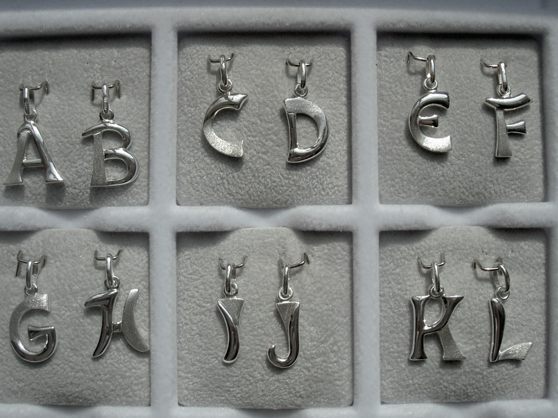 Zilveren hanger - Letters - Budgetjuwelier